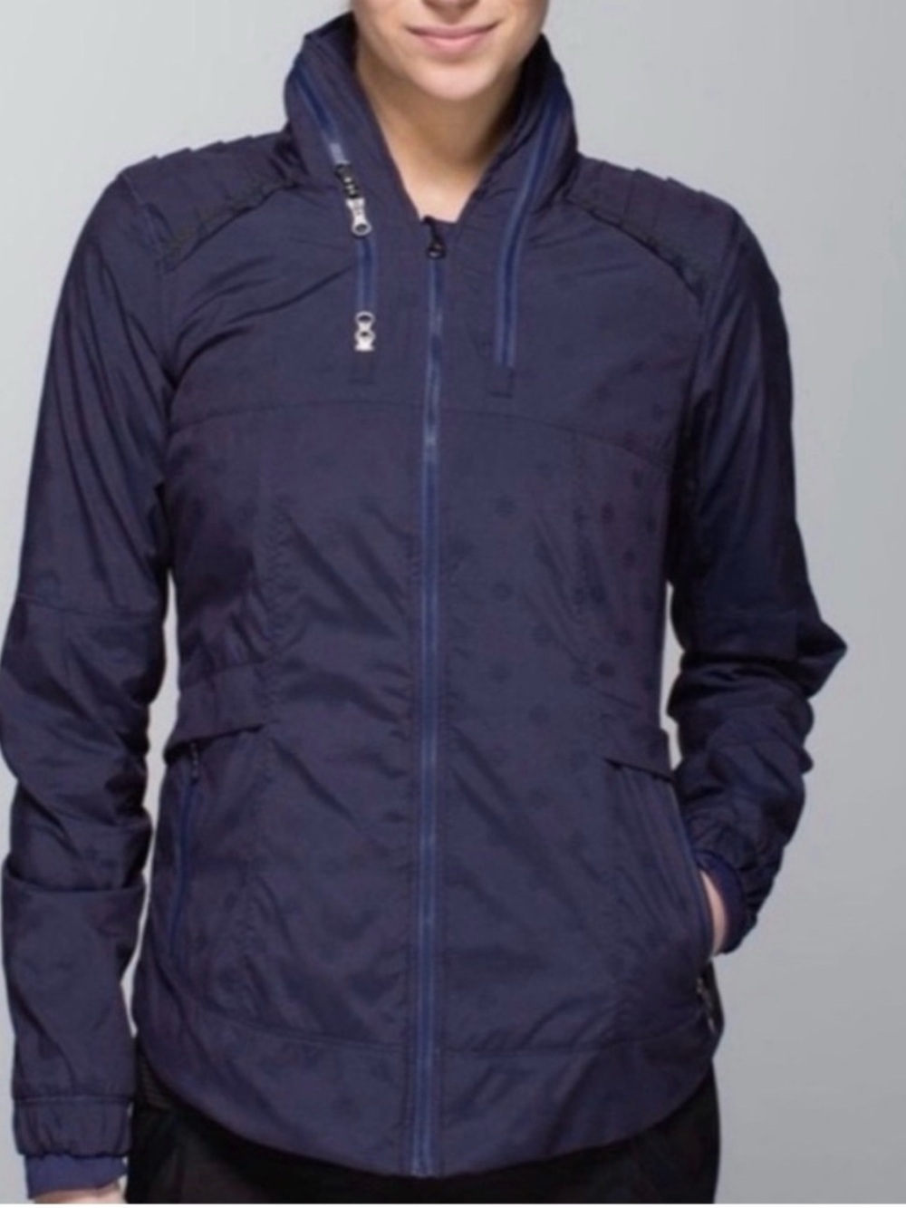 Lululemon Women’s Navy Lightweight Spring Forward Jacket size 6
